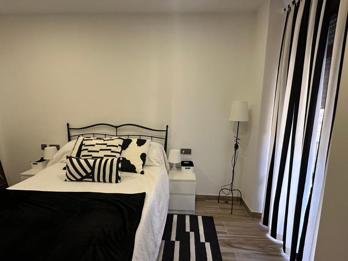 Alamos Suite Jaen Exterior photo